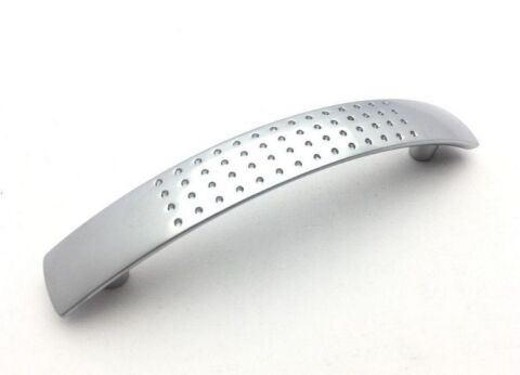 Úchytka Quadro 1 128mm, chrom satén