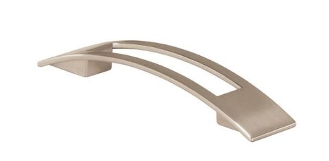 Úchytka - oblouček, nikl jemně broušený, rozteč 96mm