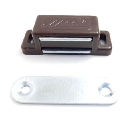 Magnet nábytkový hranatý malý, hnědý