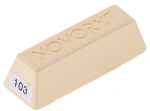 NOVORYT - tmel tvrdý tavný, odstín č.103 (Borovice, javorově žlutá)