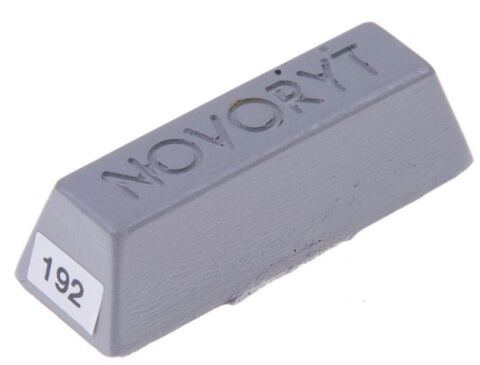 NOVORYT - tmel tvrdý tavný, odstín č.192 (Šedá)