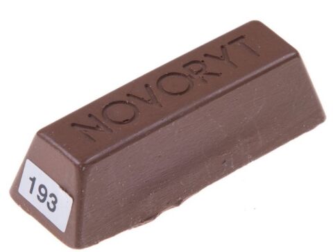 NOVORYT - tmel tvrdý tavný, odstín č.193 (Hnědá)