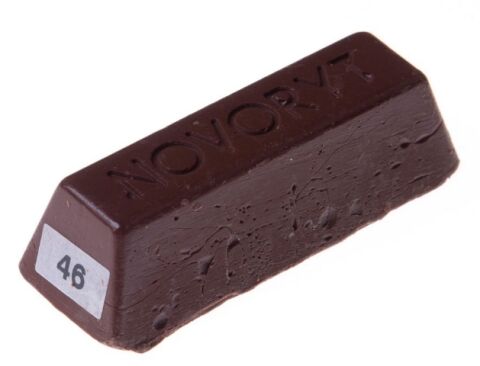 NOVORYT - tmel měkký, odstín č.046 (Mahagon Sapeli)