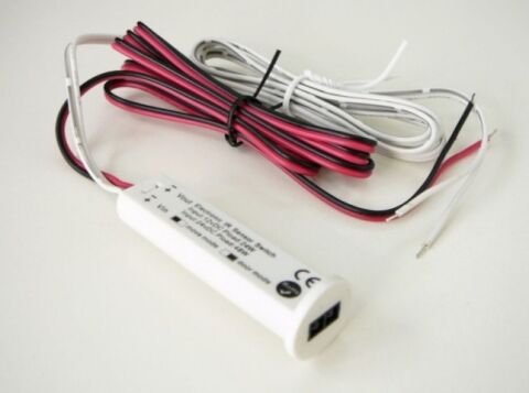 LED čidlo IR (skříňové čidlo) s AMP konektorem, 12-24V, bílý