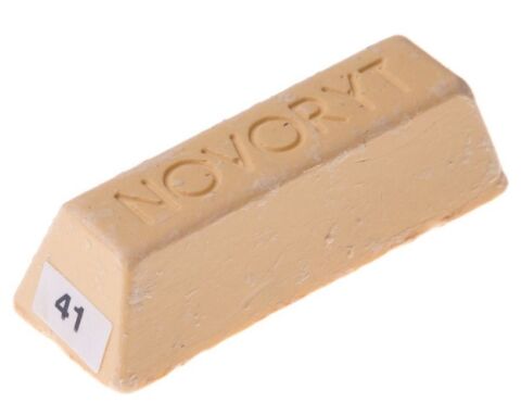 NOVORYT - tmel měkký, odstín č.041 (Smrk světlý)