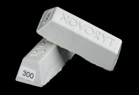 NOVORYT - tmel tvrdý tavný, odstín č.300 (Šedá speciál)