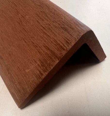 WPC Zakončovací lišta L 55x55x2900mm Brownisch Red